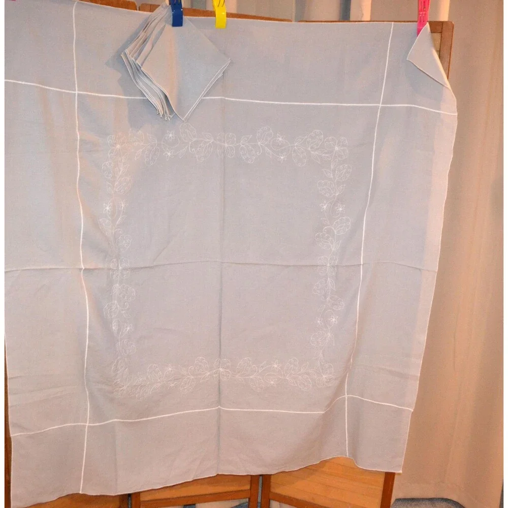 Vintage Tablecloth Gray with Napkins 1950s Touch White Embroidery